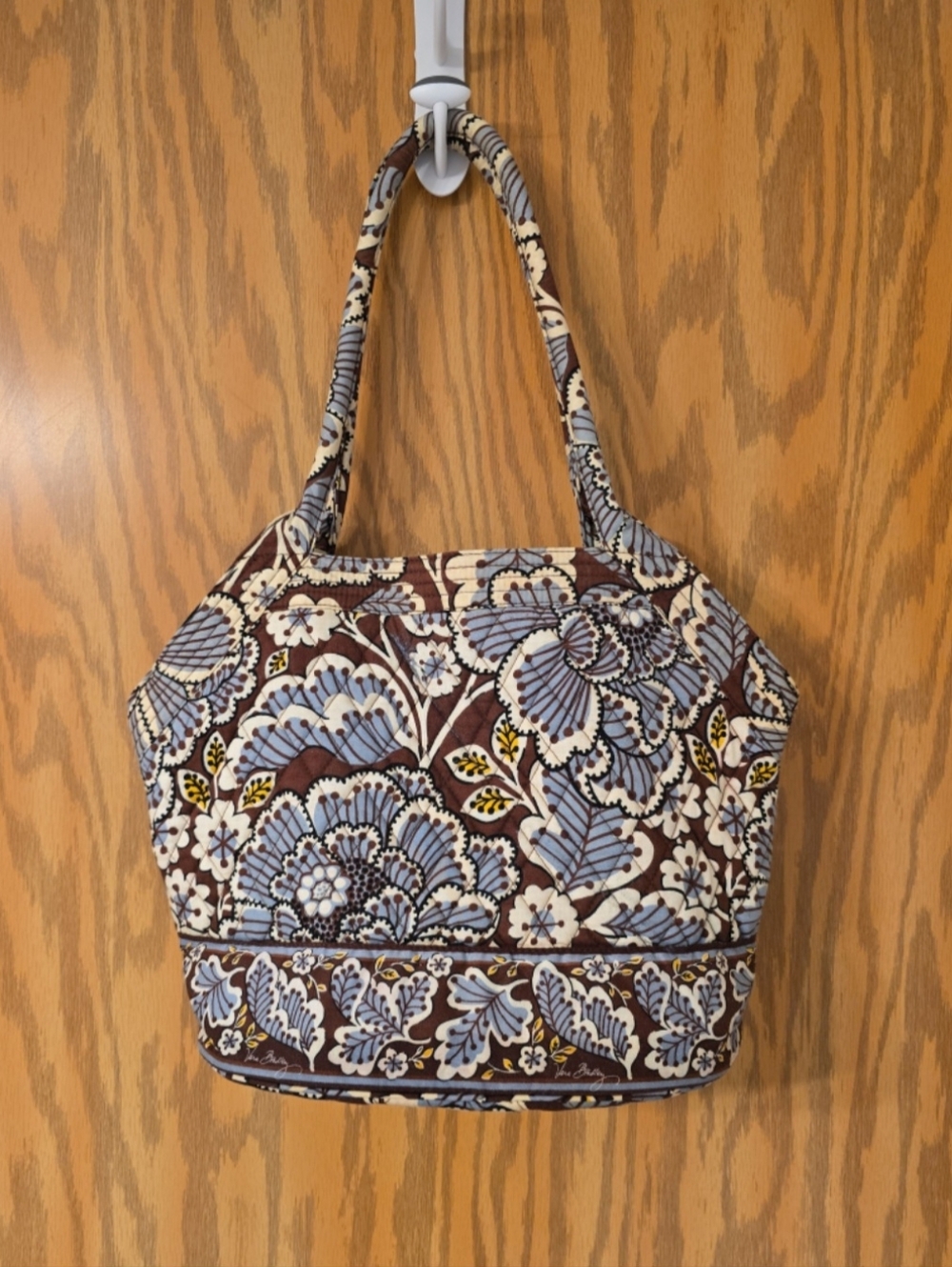 Vera Bradley Slate Blooms Bag. - Picture 3 of 7